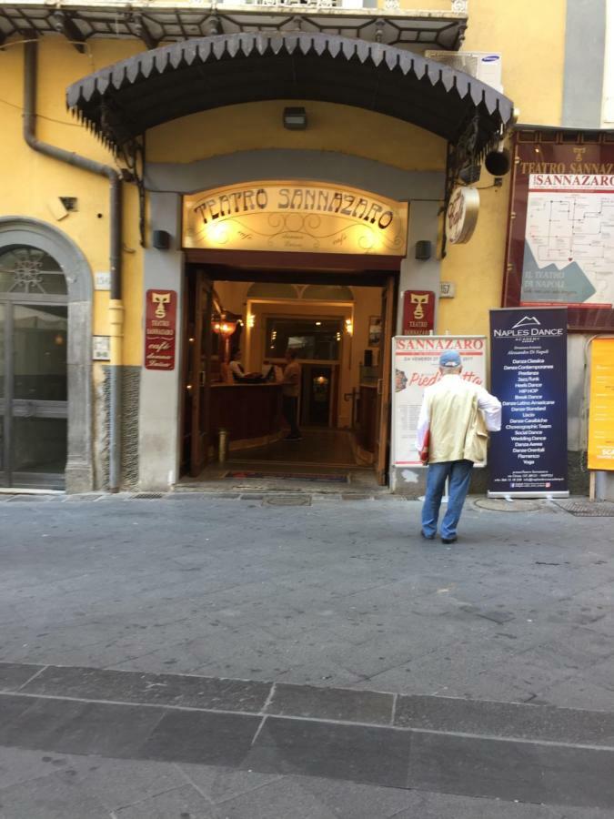 Appartamentino 116 Via Chiaia Napoli Ngoại thất bức ảnh